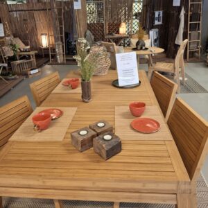 60% rabat på udstillingsmodel - Colmar spisebord + 4 stole