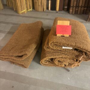 Solskærm vævet af kokosfibre - udgår - 3 stk tilbage i outlet